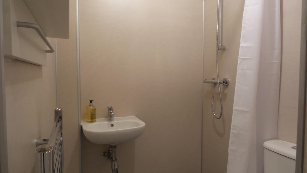 Kelpies Serviced Apartments-Bonnie Edinburgh Eksteriør bilde